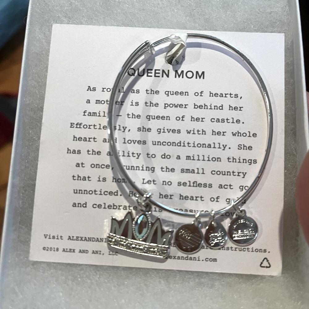 Queen mom Alex and ani bracelet